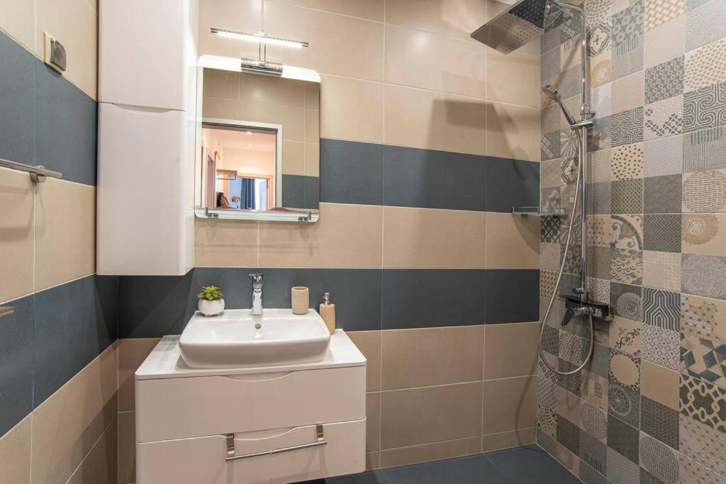 Sunny & Stylish Brand New 2Bdr Apartment + Parking Sofia Zewnętrze zdjęcie